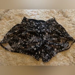 Super rare Lululemon Tracker Short 2017 Seawheeze - Counter Culture